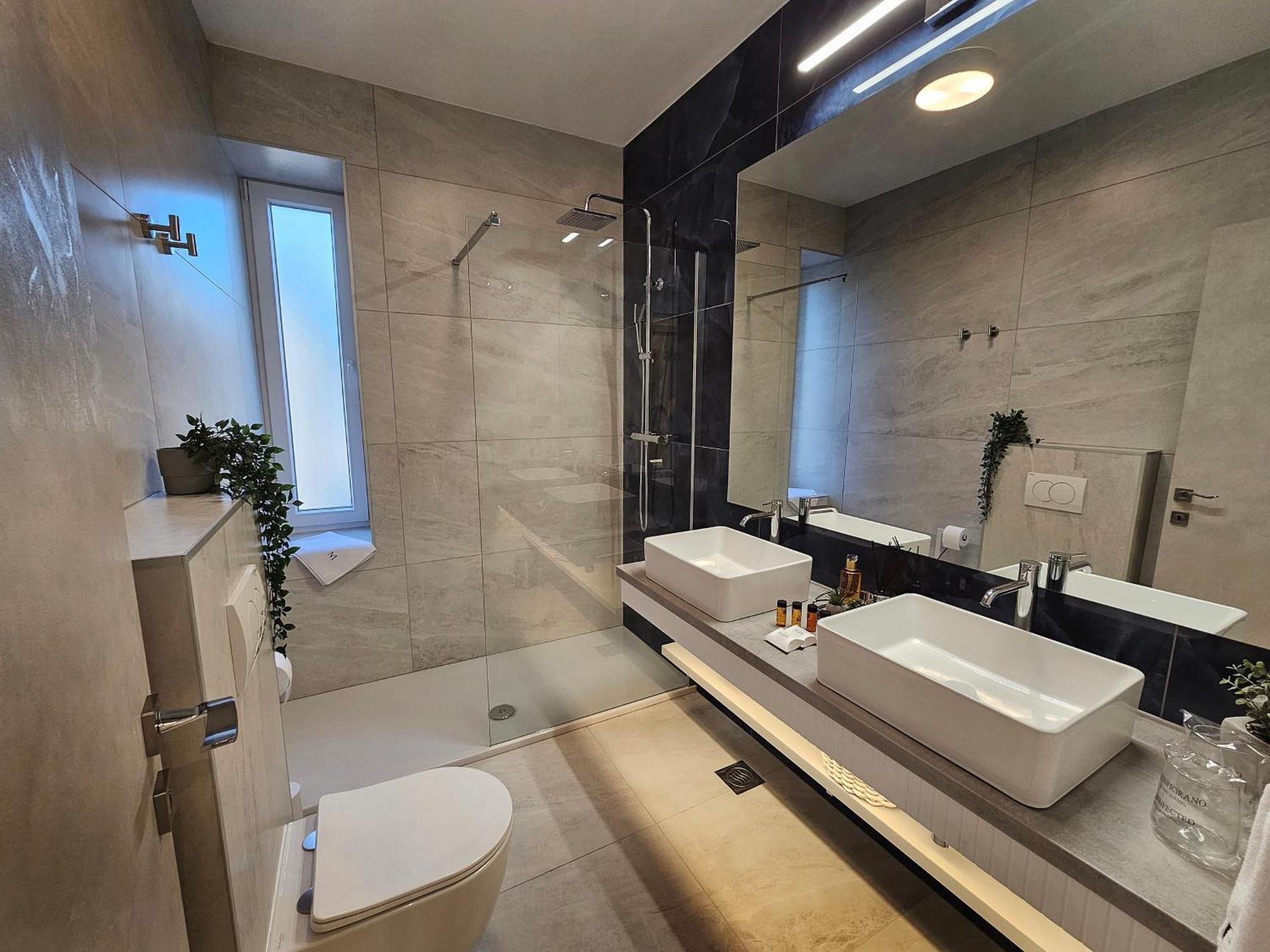 Ma Pe Luxury Rooms สปลิท ภายนอก รูปภาพ